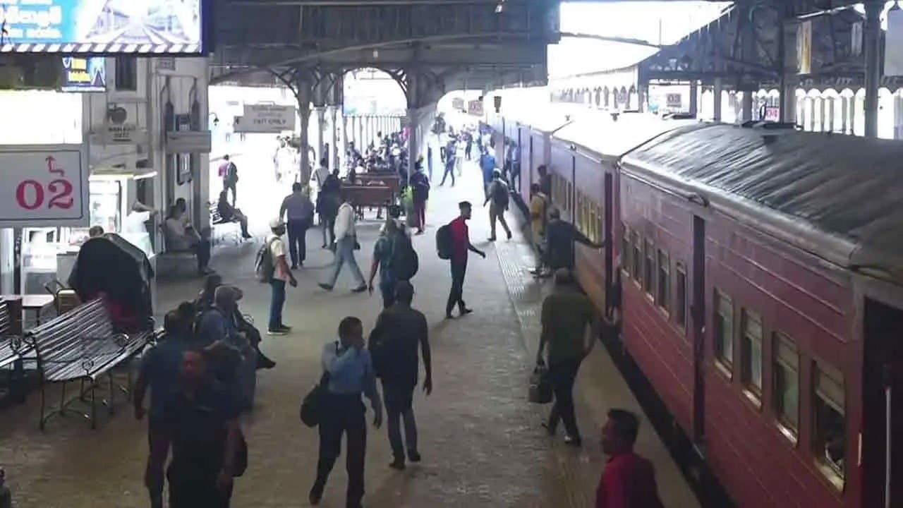 48-hour railway strike to end at midnight