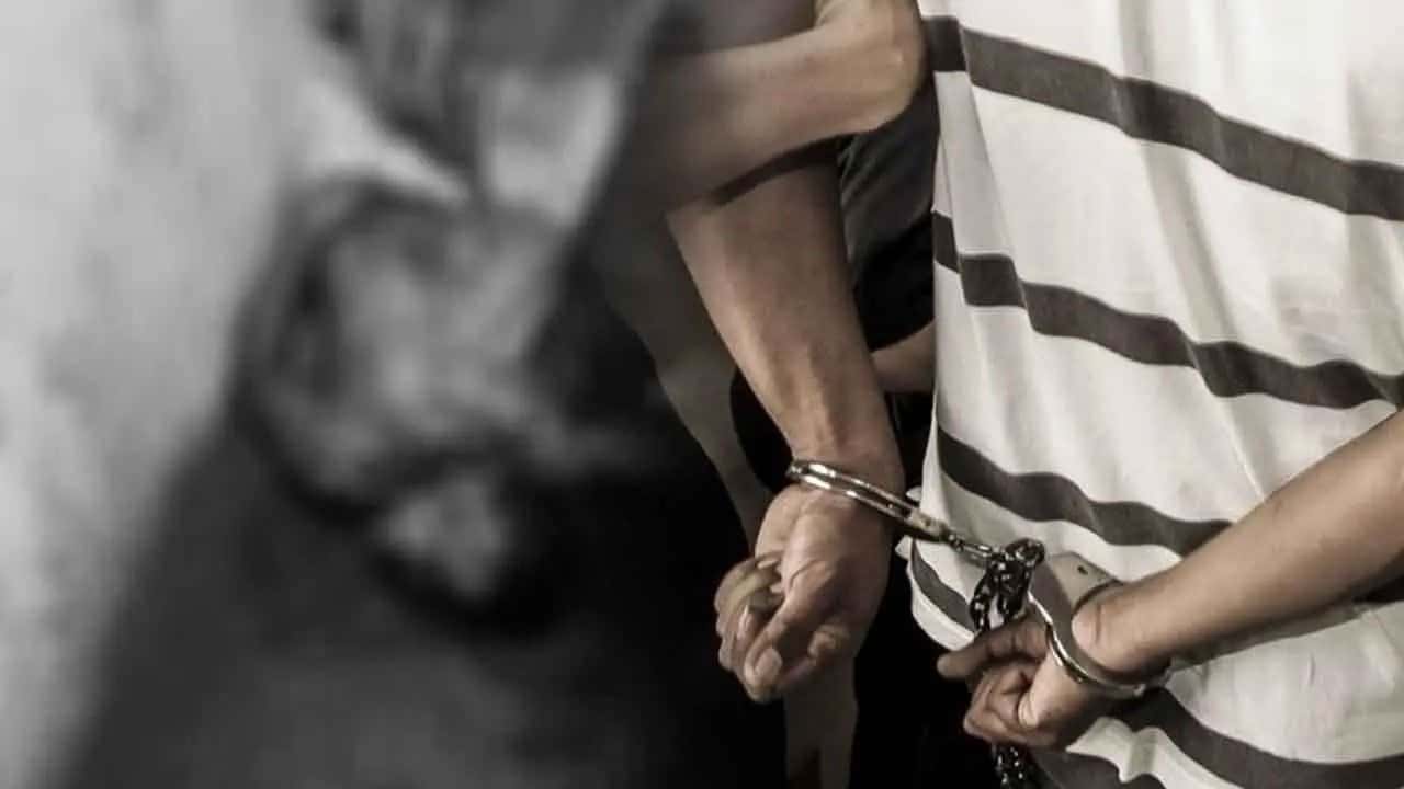 Man attacks and murders elder brother who was assaulting their mother