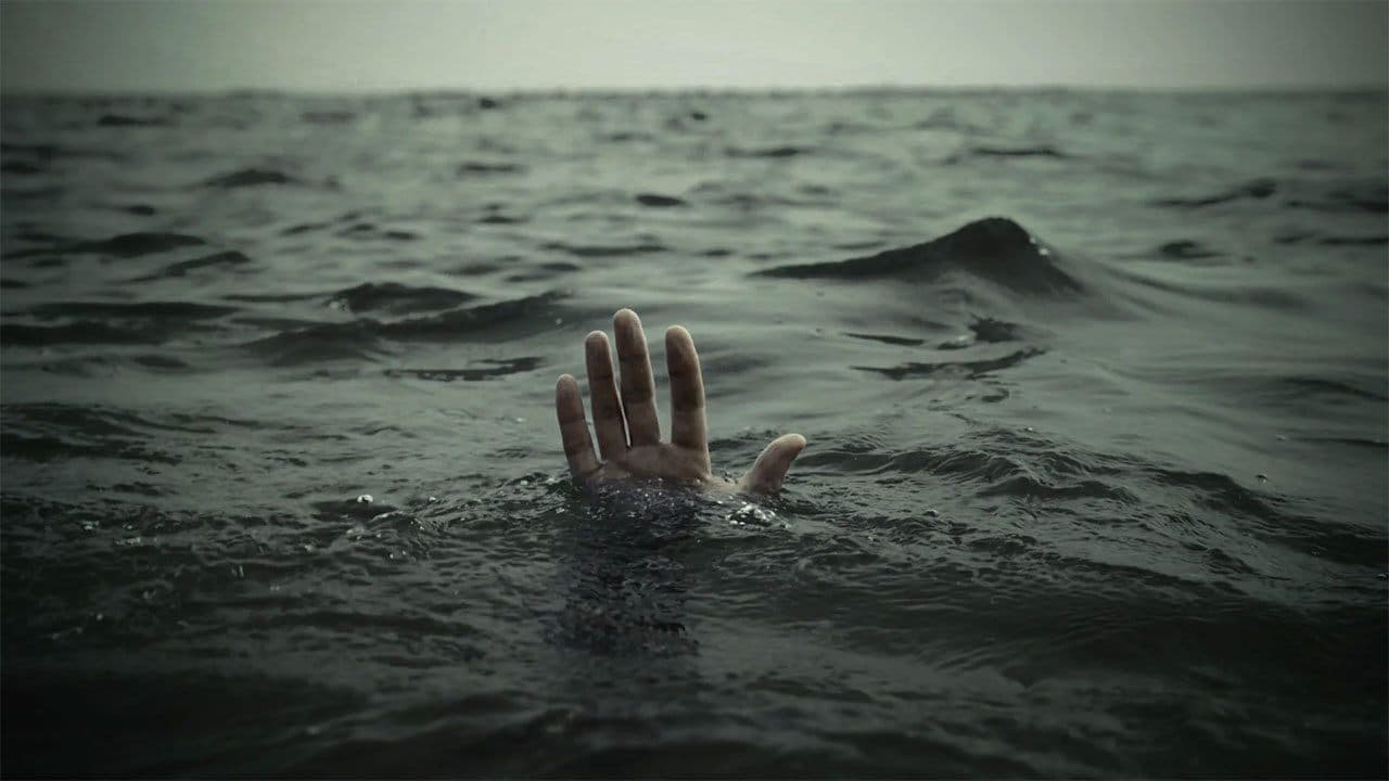 Youth drowns, 3 females missing while bathing in Maha Oya