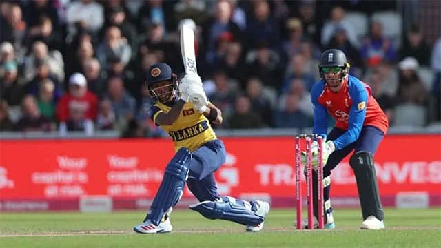 Sri Lanka all out for 124 against England in Manchester