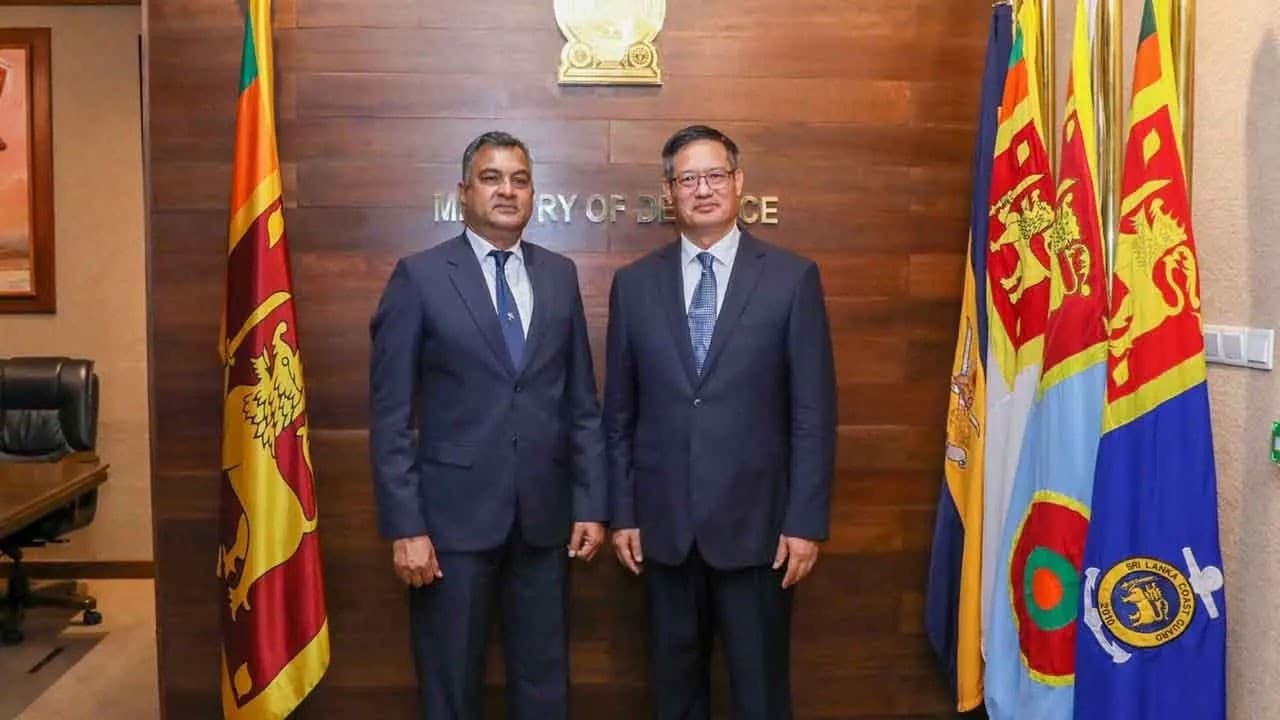 New Chinese Ambassador calls on Defence Secretary