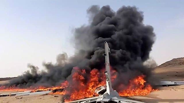 Iranian flights cancelled as new US 'D-Day' sanctions take effect, Saudis say they shoot down Houthi missiles