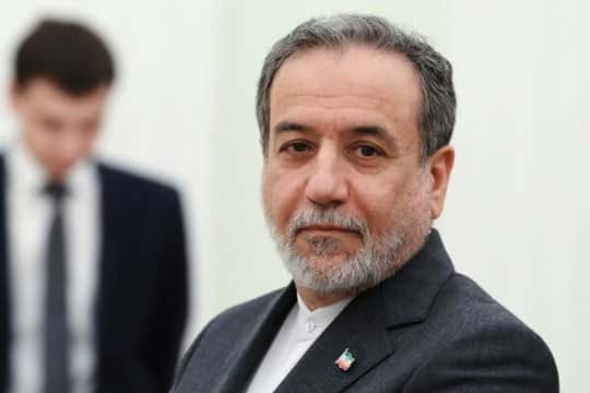Iran offers US deal to reopen Strait of Hormuz in seven days