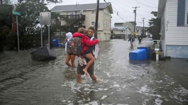 Nor'easter brings flooding as New York and New Jersey declare emergency
