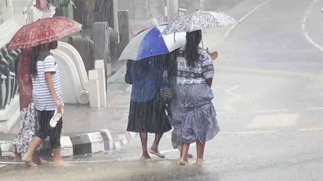 Adverse weather affects over 3,400 people across 15 districts