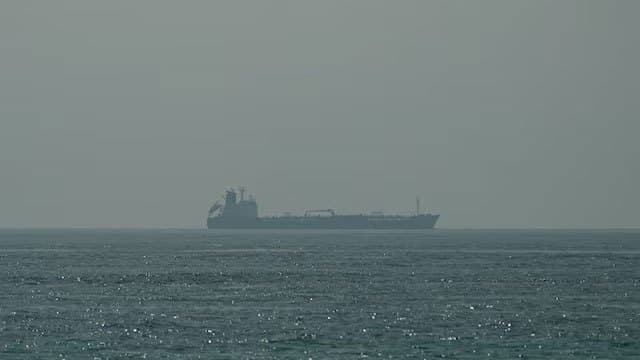 Oil heads higher as US-Iran peace talks in stalemate