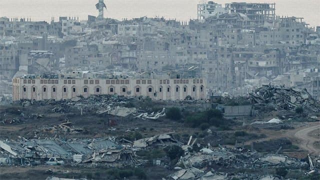 Israel kills senior Hamas commander in Gaza strike