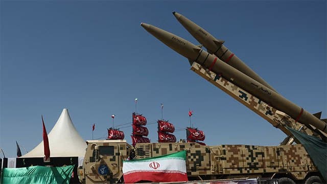 Iran threatens new strikes as it awaits US response to Hormuz plan