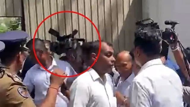 Ex-President Ranil’s security officer assaulted by cameraman outside court