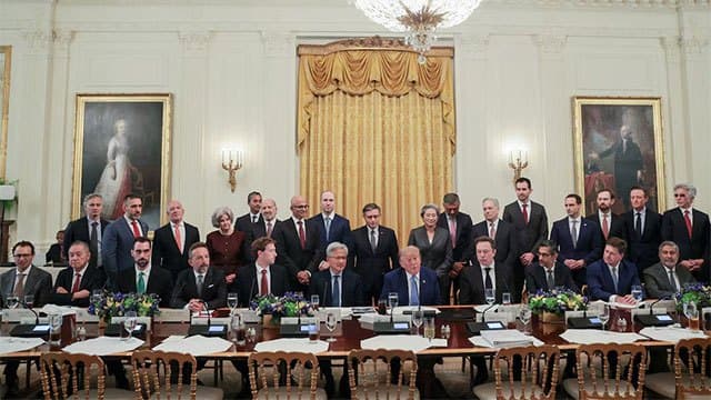 Trump, AI CEOs sign voluntary safety pact, back data center expansion