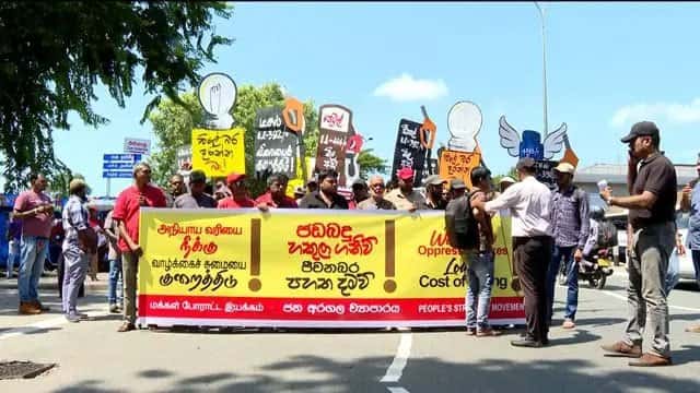 Heavy traffic reported in Borella due to FSP protest march