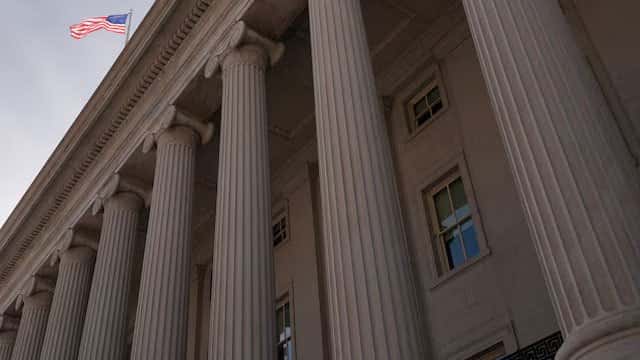 US says foreign financial institutions doing business with Iran may be sanctioned without notice