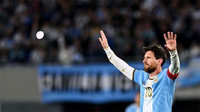 Lionel Messi bids farewell to Argentina fans in emotional international finale