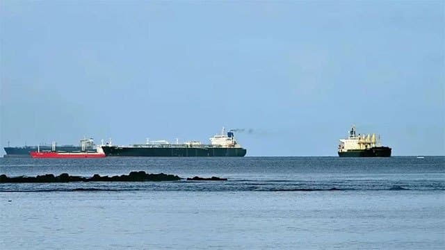 Sri Lanka says no immediate plan to help Iranian ships near its waters with depleting food and fuel