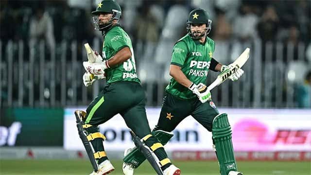 Maaz Sadaqat powers Pakistan to 215 against Sri Lanka