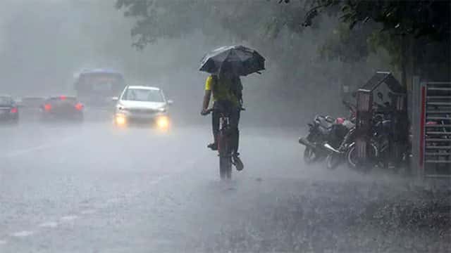 Heavy rainfall expected in parts of the island today