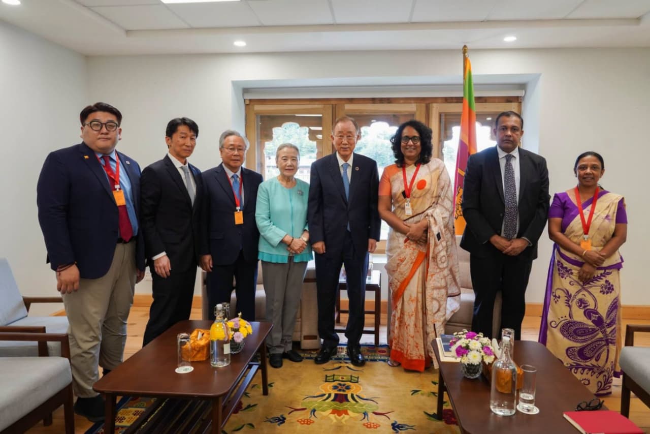 PM Harini visits Bhutan…