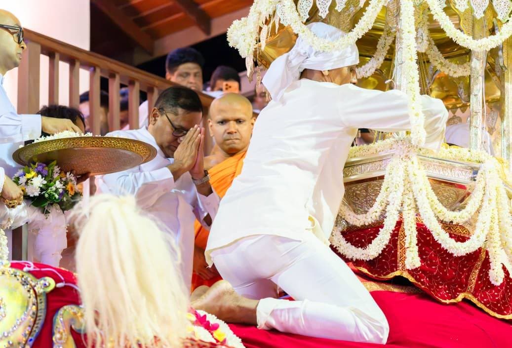 Bellanwila Esala Perahera…