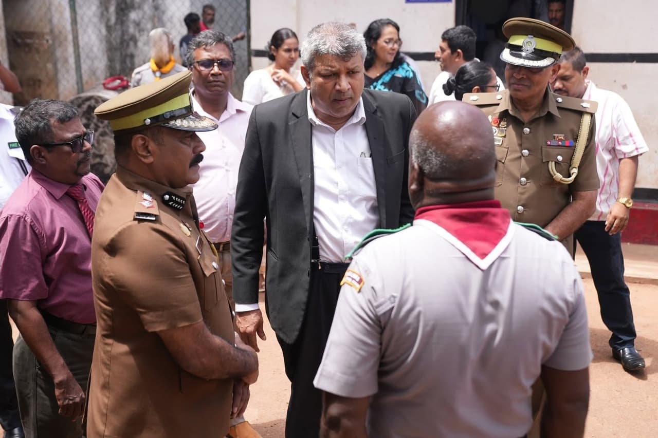 Justice Minister visits Mahara Prison…