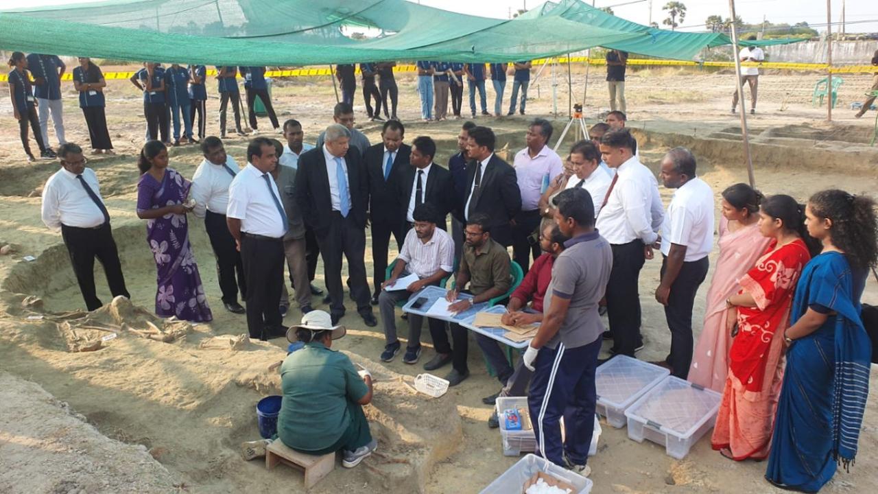 Justice Minister inspects Chemmani mass grave...