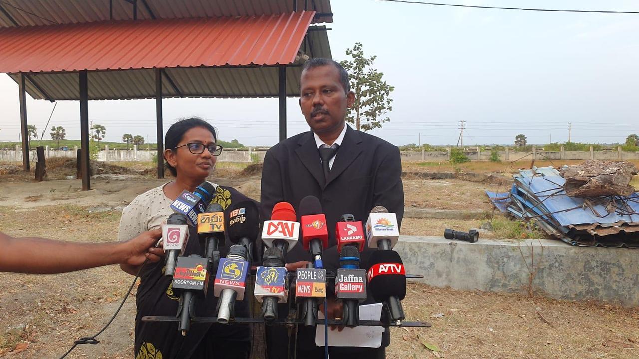 Justice Minister inspects Chemmani mass grave...