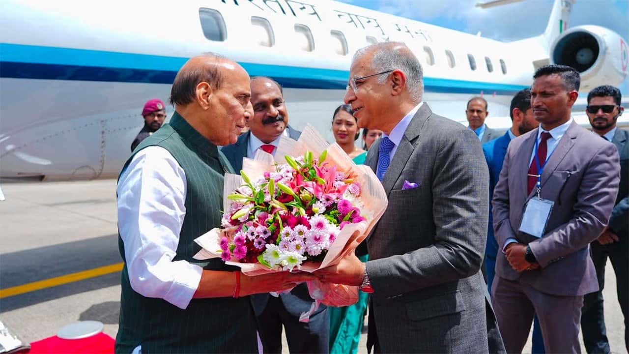 Indian Defence Minister in Sri Lanka…