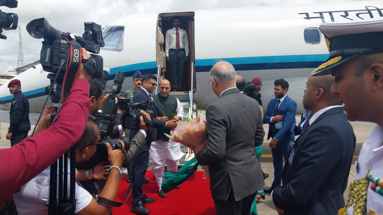 Indian Defence Minister in Sri Lanka…