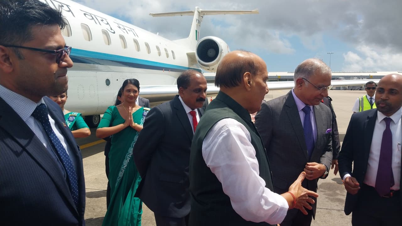 Indian Defence Minister in Sri Lanka…