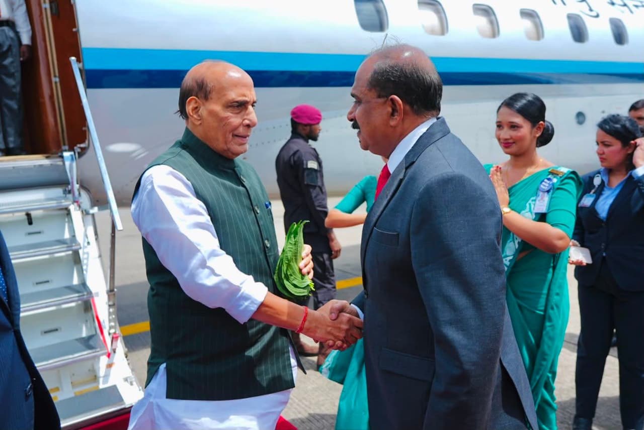 Indian Defence Minister in Sri Lanka…