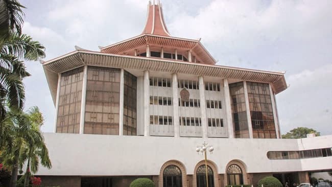 Arjuna Obeysekera sworn in as Supreme Court judge