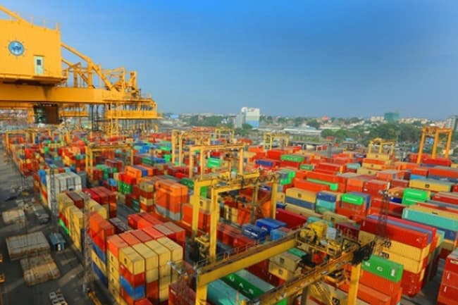 CBSL releases USD 50 million to clear essential food items held at Colombo Port