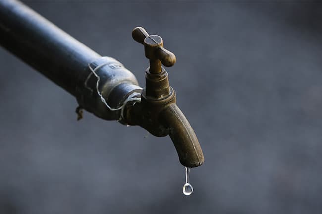 Sudden water cut in several areas for 24 hours