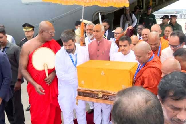 Sacred Devnimori Relics of Lord Buddha arrives in Sri Lanka
