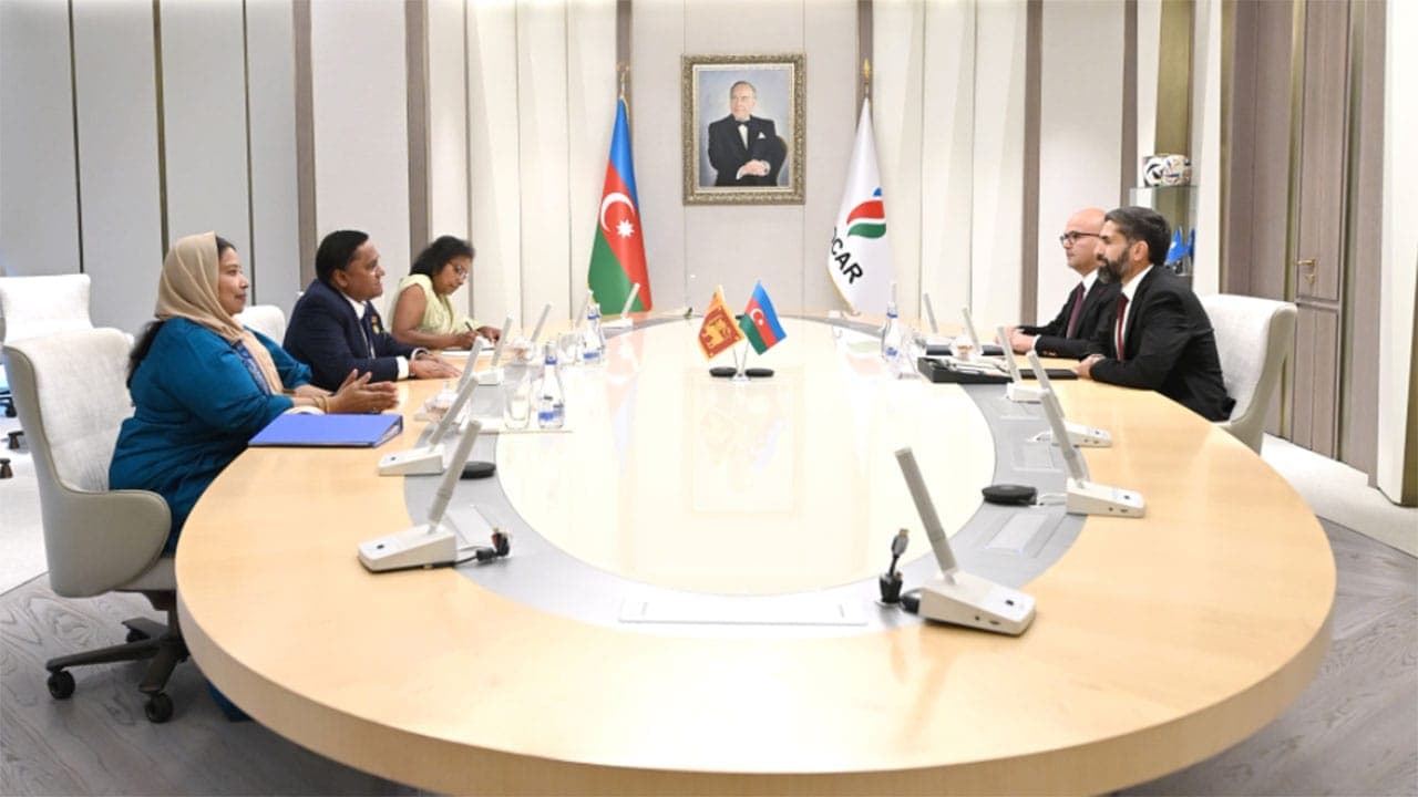 Sri Lanka and Azerbaijan discuss energy cooperation