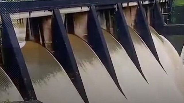 Wimalasurendra Reservoir begins to spill following heavy rains