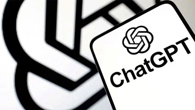 ChatGPT market share falls below 50% for first time, but remains top AI assistant