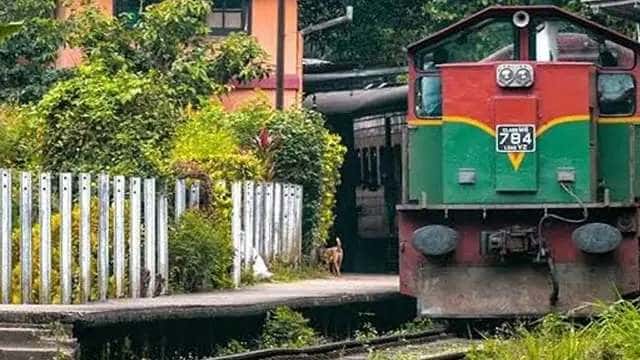 Upcountry train services between Colombo and Peradeniya to resume after 10 months