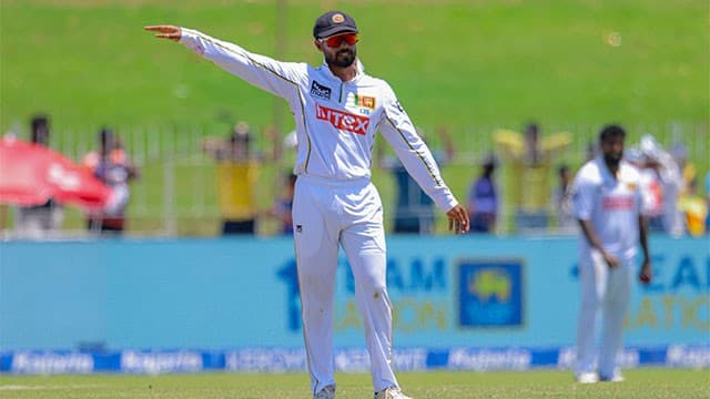 Dhananjaya de Silva steps down as Sri Lanka's Test captain