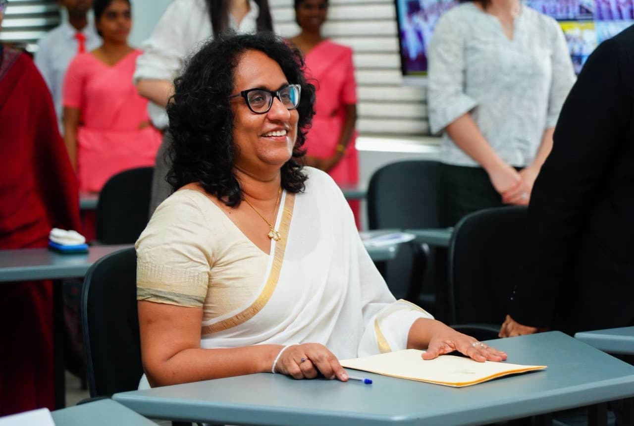 PM opens new smart learning classrooms… - image 8